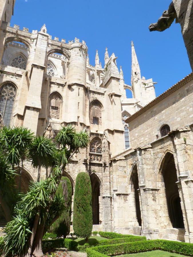 A L'Ombre De La Cathedrale Daire Narbonne Dış mekan fotoğraf